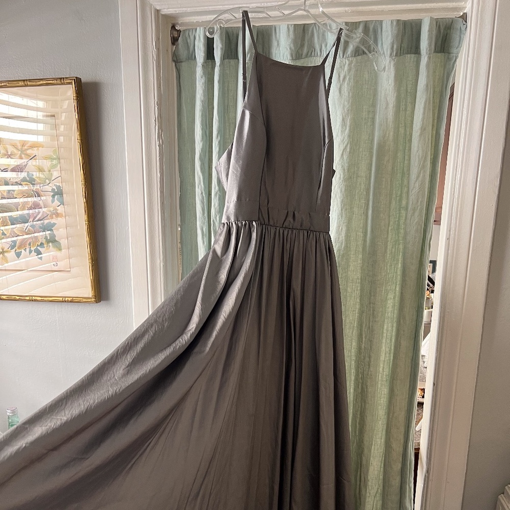 SILVER HALTER FLOOR LENGTH FORMAL DRESS, FAME & PARTNERS, SIZE 18, WORN ONCE